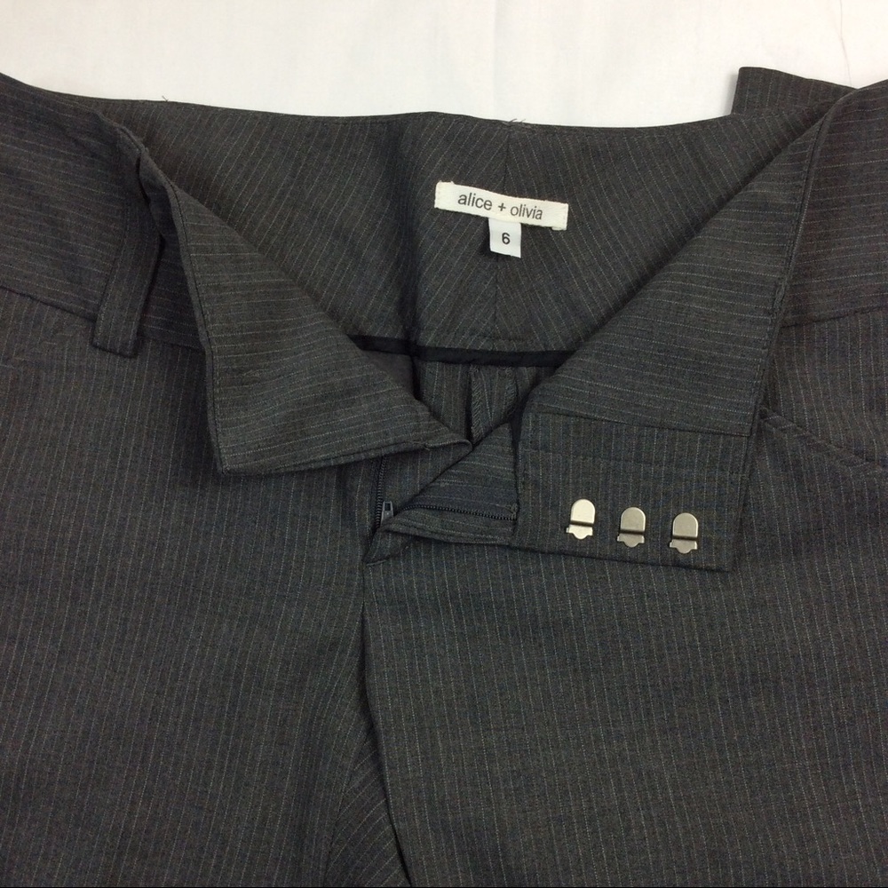 Alice + olive gray stripes career pants size 6